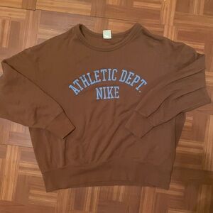 Nike crew neck